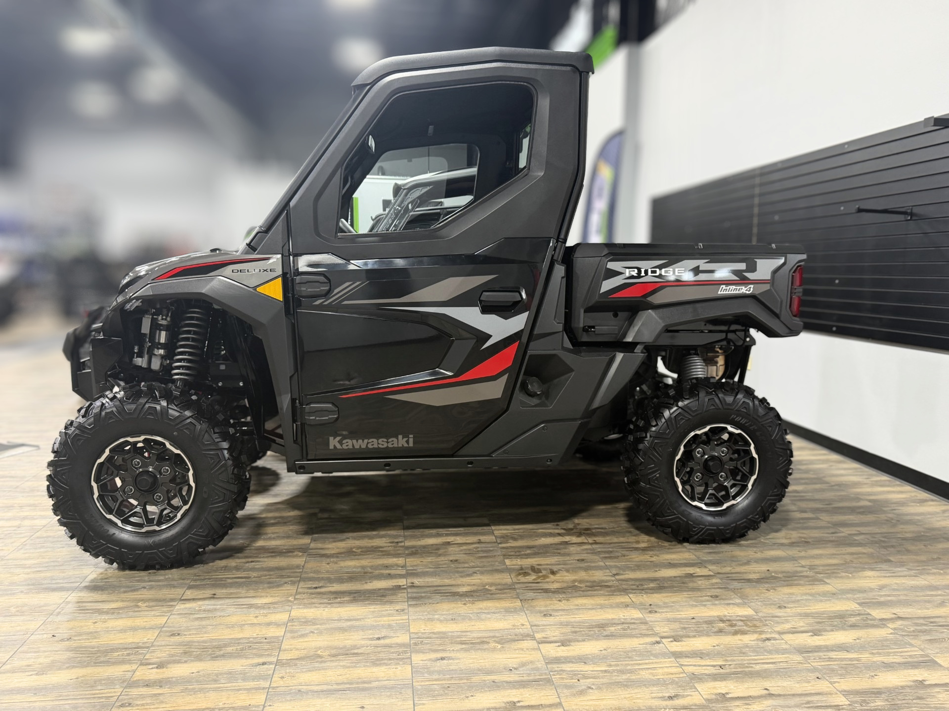 2025 Kawasaki RIDGE XR Deluxe HVAC Side x Side
